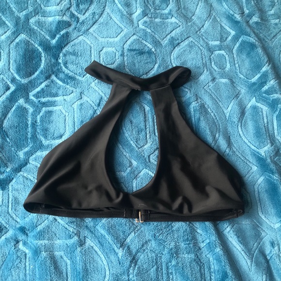 Black bikini top - Picture 1 of 1